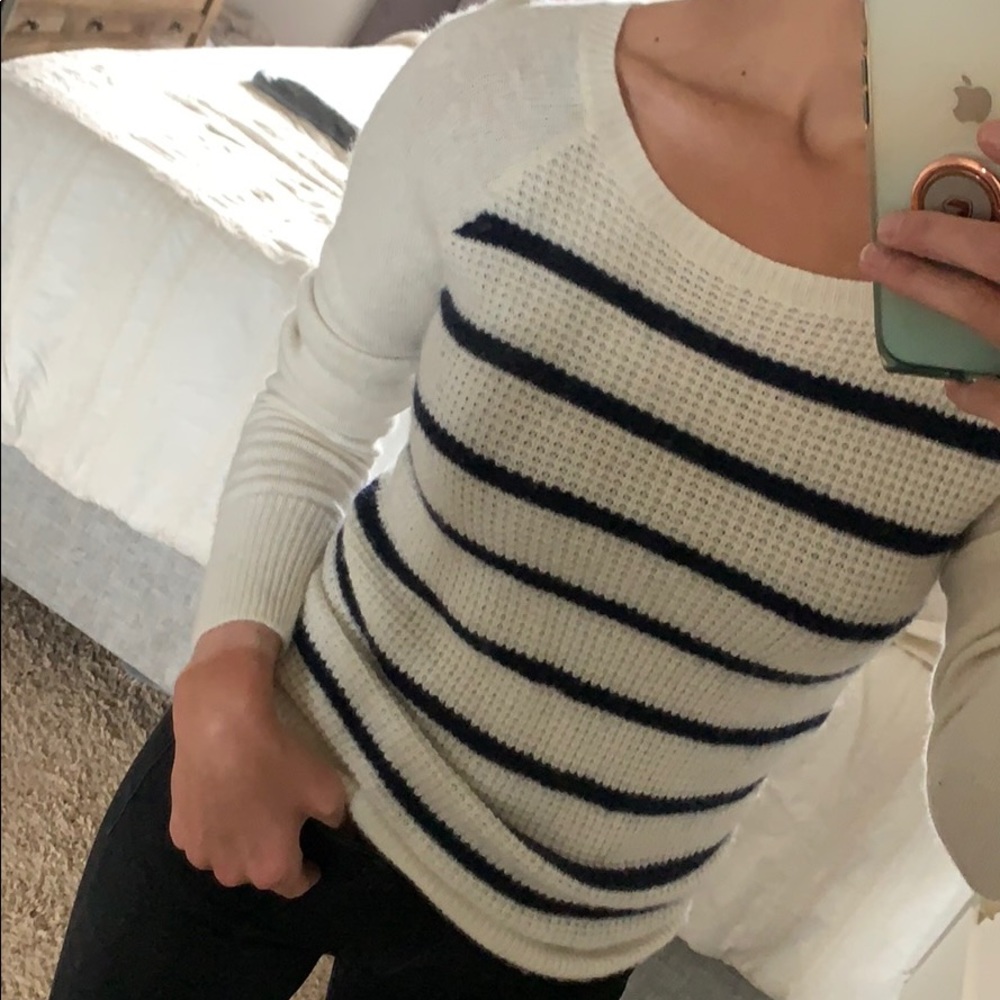 White jcrew sweater with blue stripes